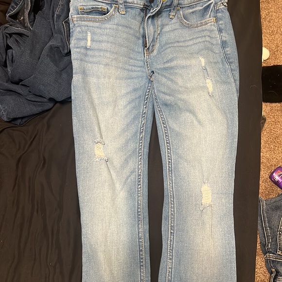 Skinny ripped Hollister jeans - Picture 2 of 3